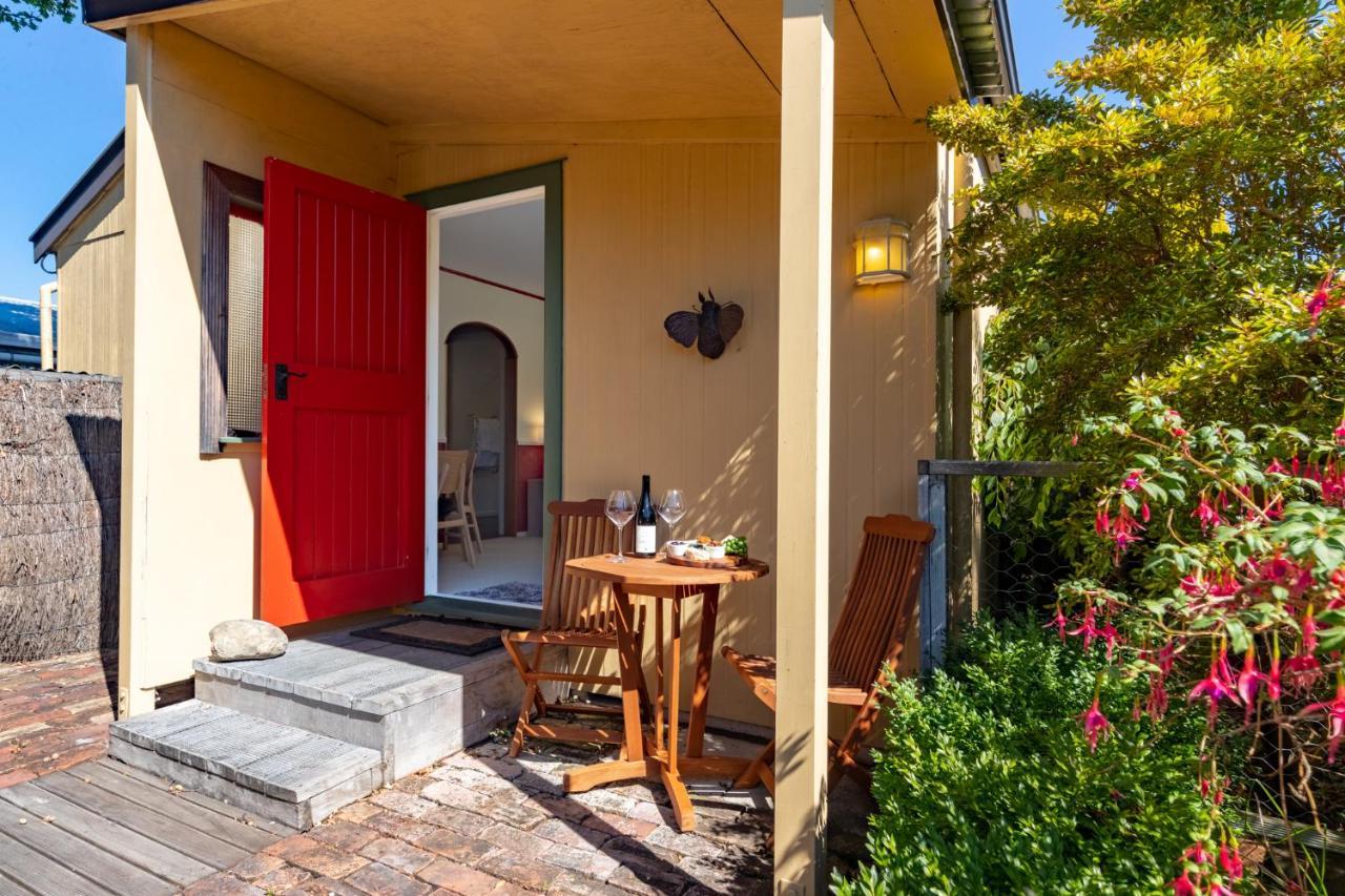 Shy Cottage And Studio Greytown Eksteriør bilde